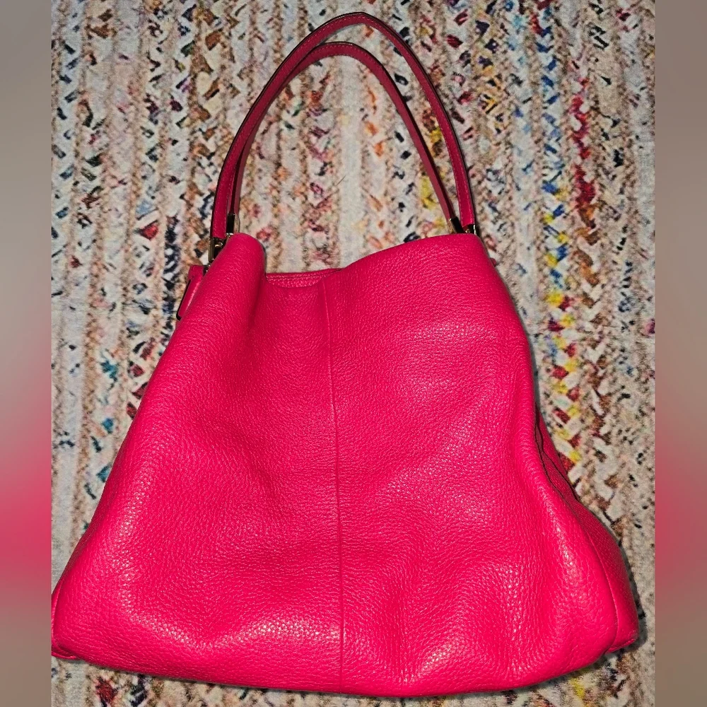 Coach B1557 Madison Phoebe Pebbled Leather Tote Bag - Picture 1 of 13